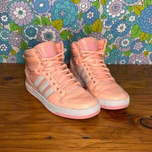 Adidas Originals Mids Court Attitude Coral/White Glow Size: 6.5